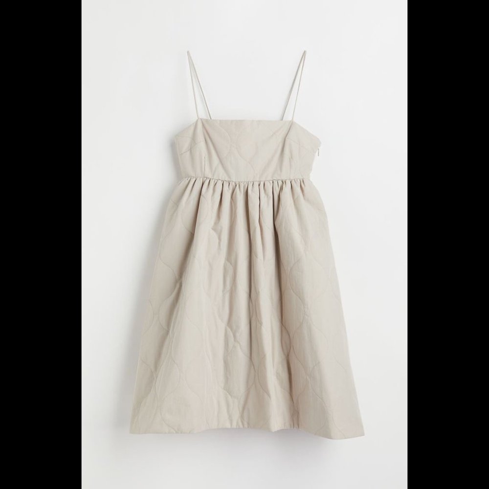 NWT H&M gray Quilted dress size Medium